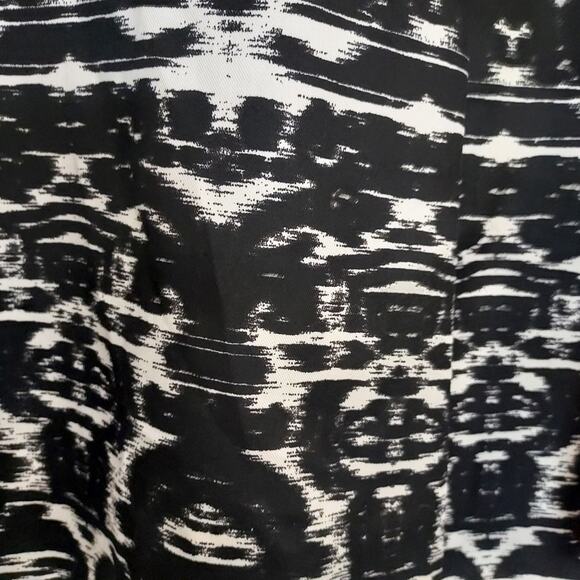 J. Crew Blurred Ikat Black & White Mini A-Line Skirt Size 0 - Picture 5 of 10